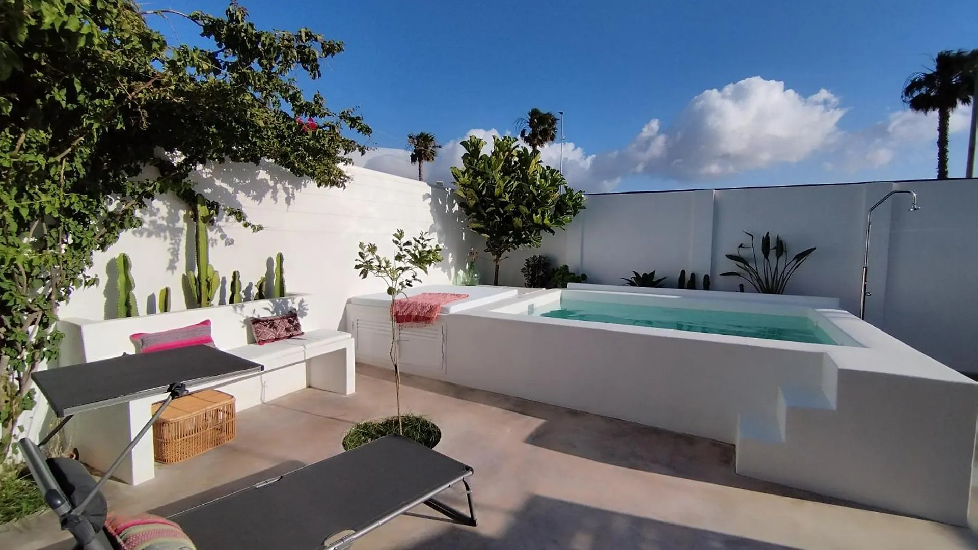 Apartment La Alberca Boutique Studio La Linea de la Concepcion