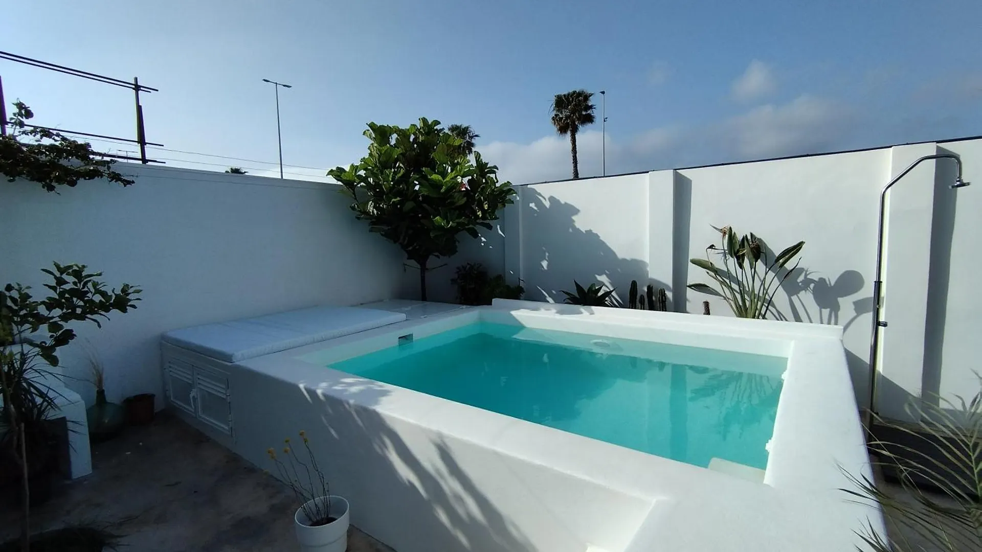 Apartment La Alberca Boutique Studio La Linea de la Concepcion Spain